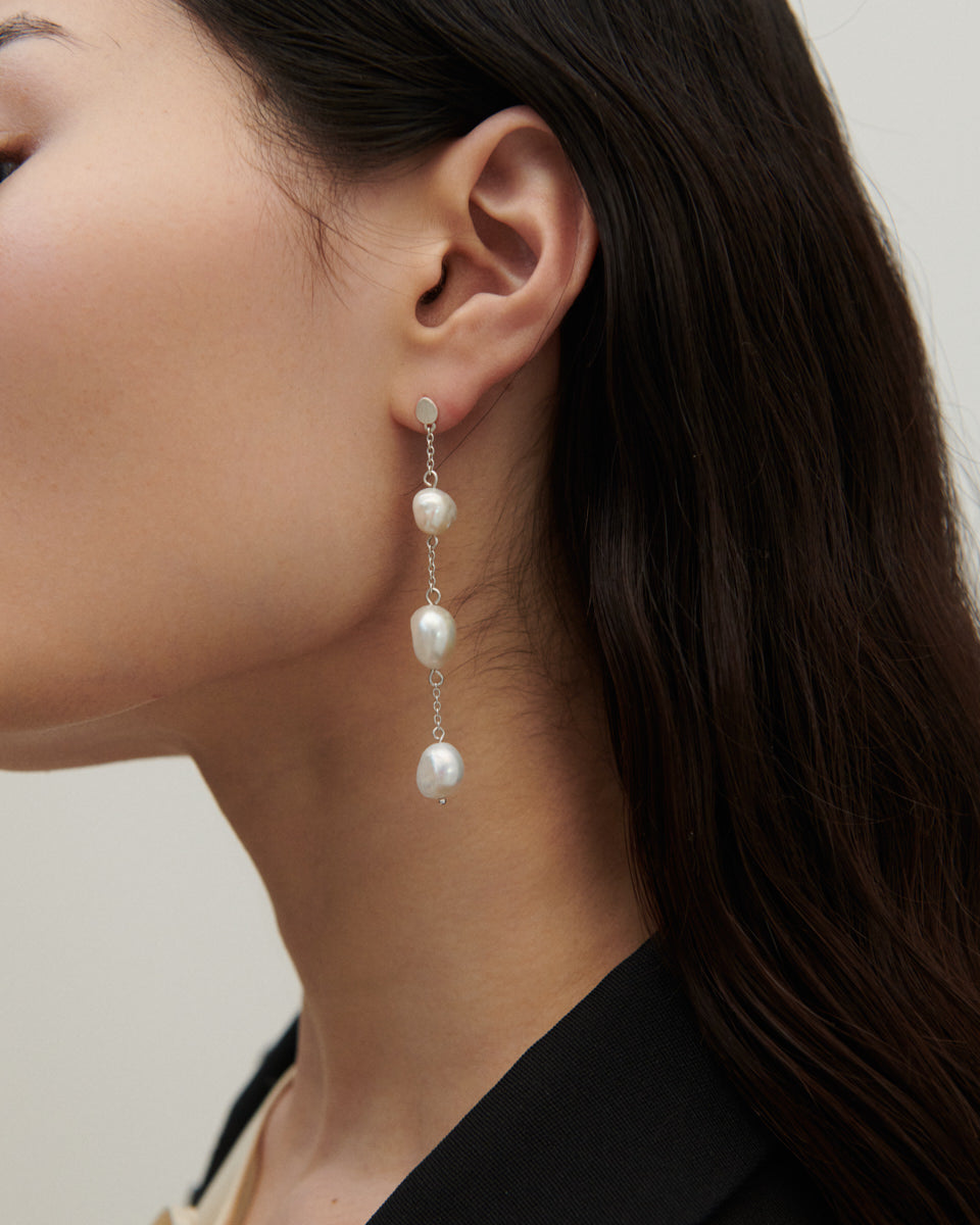 3-pearl hængeøreringe - forgyldt